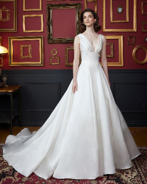 La23257 vintage cap sleeve wedding dress with pockets and ball gown silhouette1